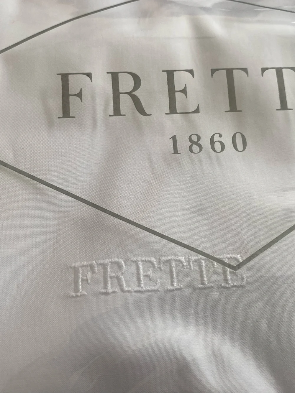 FRETTE HOTEL BIANCO C/BOURDON QUEEN DUVET COVER WHITE/GOLD 91x91